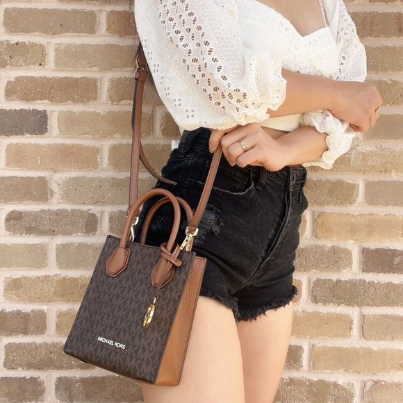 Michael Kors XS Extra Small Phone Crossbody Bag Leather - Picture 4 of 4